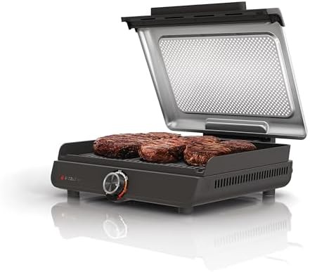 Black smokeless grill with nonstick plate